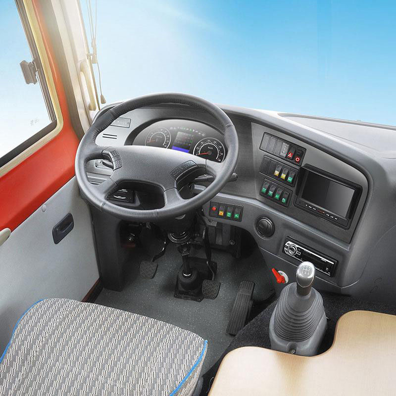 35 zitplaatsen LHD Coach City Bus met een maximale snelheid van 120 km/u en Euro 3 emissie norm