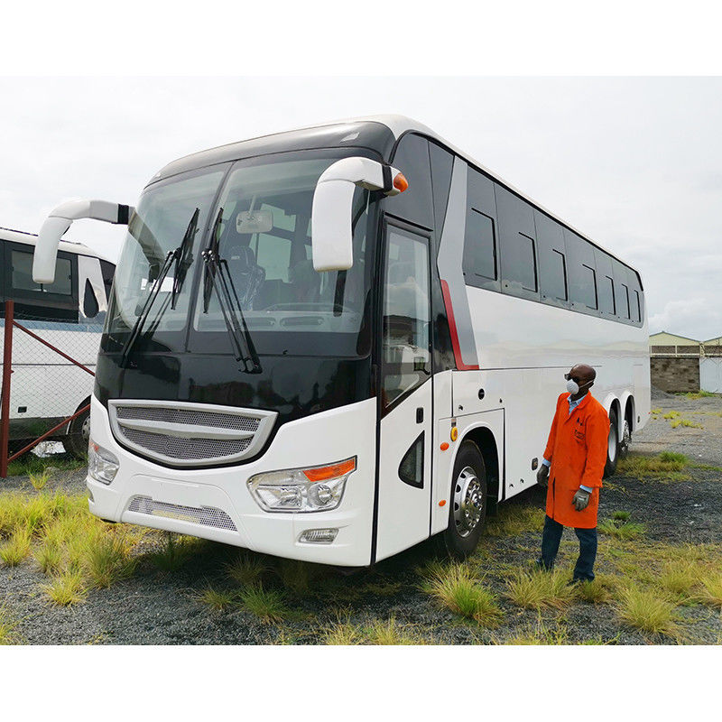 59 zitplaatsen Luxe Coach Bus voor het openbaar vervoer Dieselbrandstoftype en leeslamp