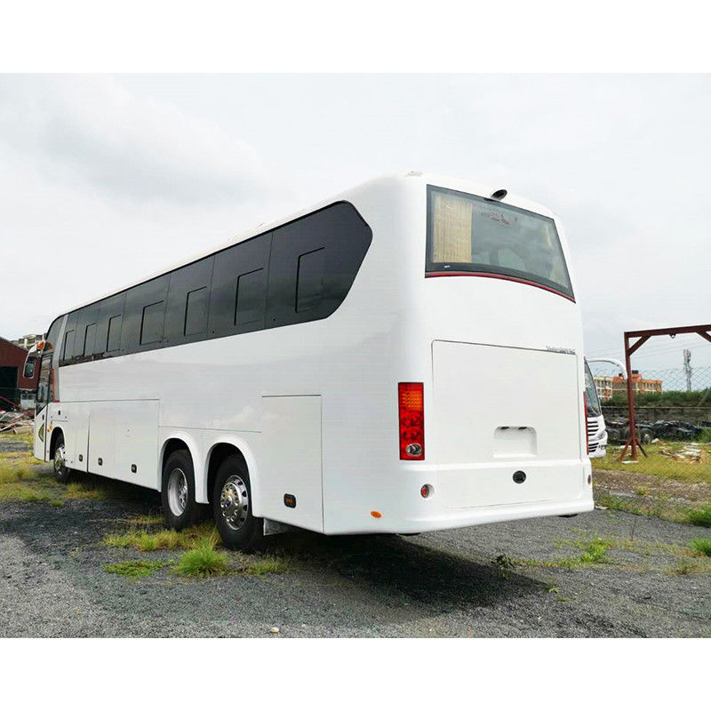 59 zitplaatsen Luxe Coach Bus voor het openbaar vervoer Dieselbrandstoftype en leeslamp