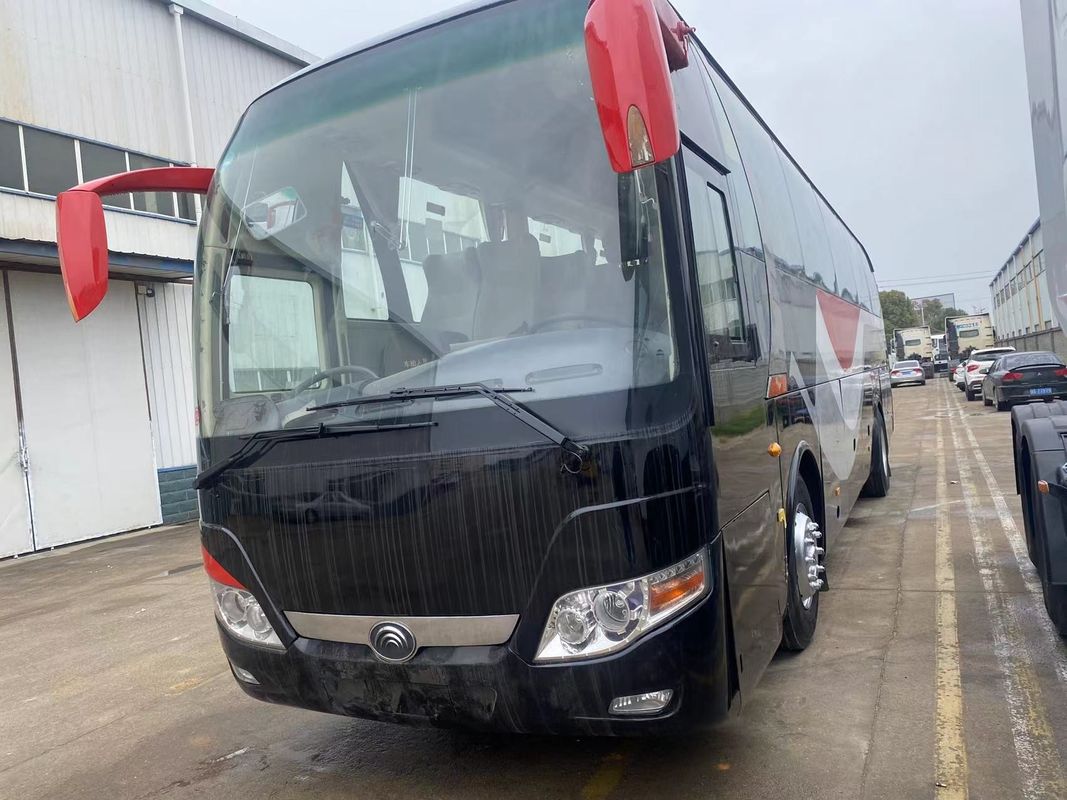 2200 rpm Nominale snelheid Dieselmotor 49 zitplaatsen Gebruikte busbus voor reizen met een hoge capaciteit