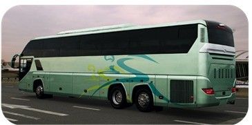 60 zitplaatsen Luxe Model Coach Bus met Dongfeng Dona As en 298/80R22.5 banden op zijn best