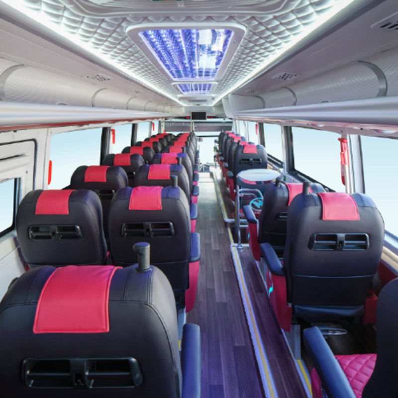 Passagiersbus 50 zitplaatsen Diesel gebruikte busbus met goede staat interieur ombouw