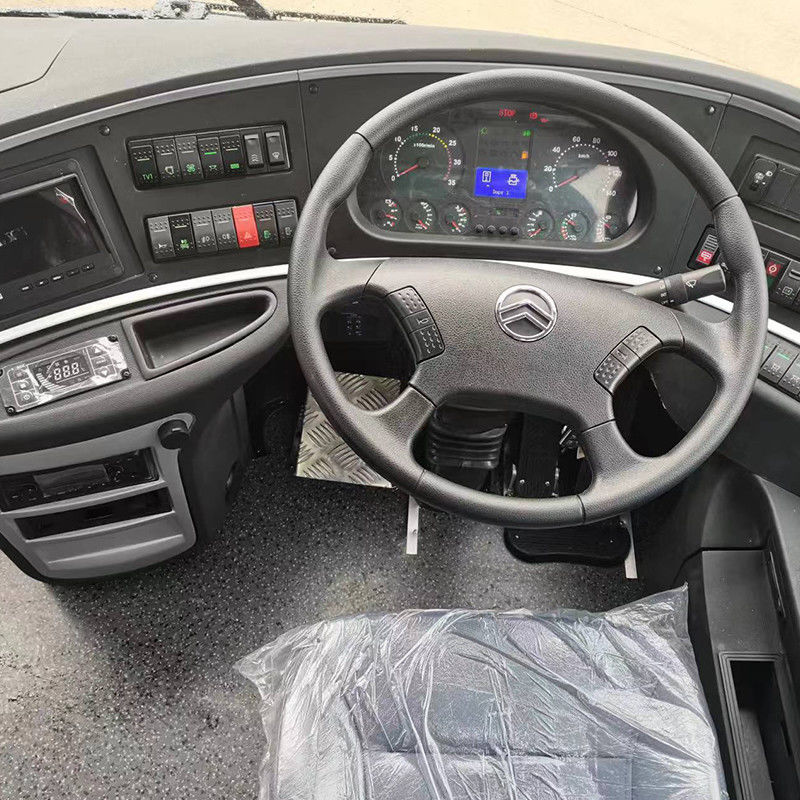 Fuel- 35-50 zitplaatsen Diesel gebruikte bus met max. torque 1460N.m en luxe voorzieningen