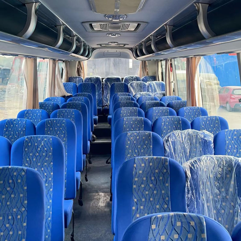 57 zitplaatsen Openbaar vervoer Gebruikte bus Bus Dieselbrandstof Type 213kw Motorvermogen