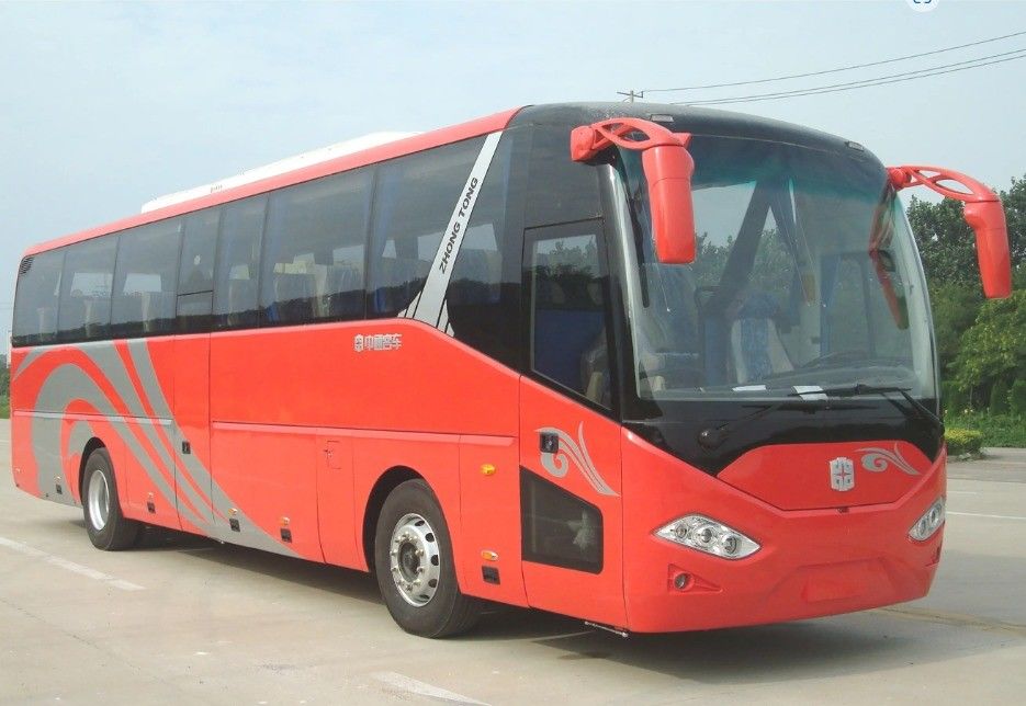 50 zitplaatsen Bus met 10 m3 bagageruimte Volume en materialen