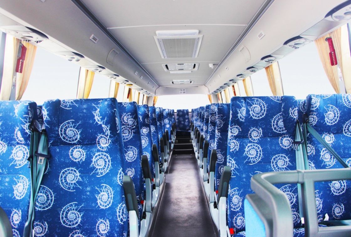 Gebruikte bussen met 180 pk en 42 zitplaatsen met YC6J245-20 motor en LHD/RHD aandrijflijn
