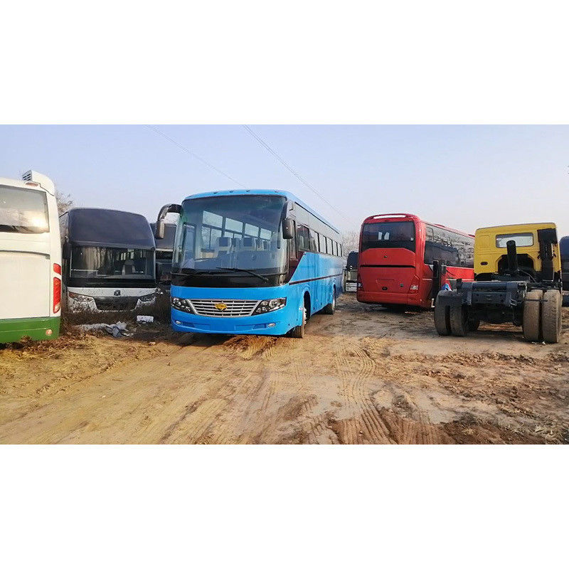 35 zitplaatsen Luxe Coach Bus met 2,7m3 bagageruimte en 2430mm totale breedte