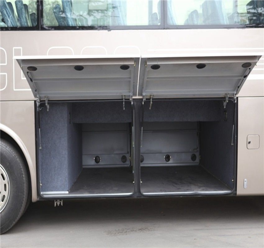 Gebruikte luxe 45-47 zitplaatsen LHD toeristische bus bus voor uw klant vereisten