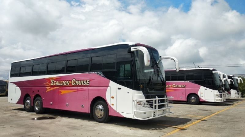 55 zitplaatsen LHD Drive Type Luxe Coaches voor stadsbussen Beste keuze