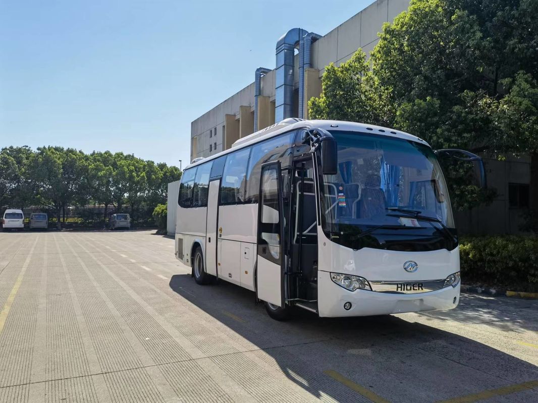 Klantvereiste 2022 Luxe bus met 32 zitplaatsen en tafels met handgestuurd stuur