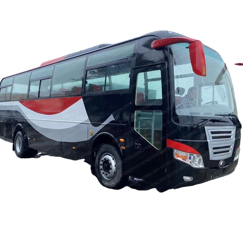55 zitplaatsen Gebruikte busbus voor de Afrikaanse markt Maximale snelheid 100 km/u en meer