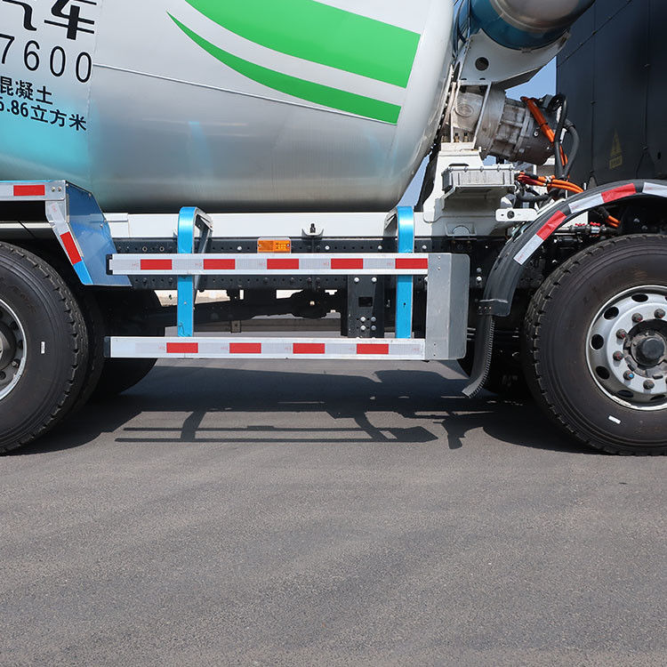 Elektrische betonmengtruck YuTong Chassis Nation IV V 12 18 Cbm voor bouwplaats