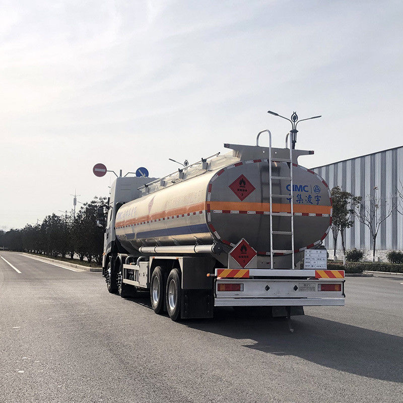 CIMC LINYU 8*4 Dongfeng Chassis 20-40m3 Olie tank Truck Met maximaal koppel 1000-1500Nm
