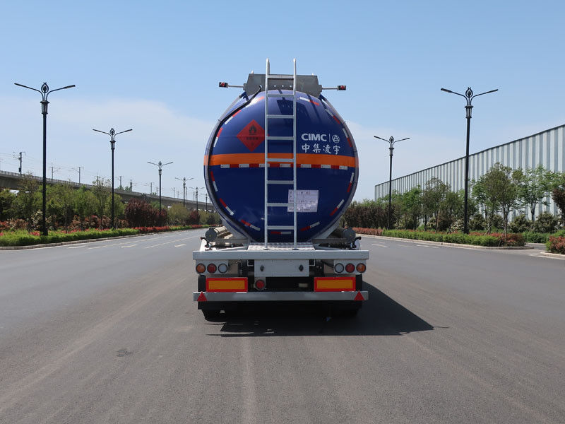 Isolatie 45,5m3 3 Assen Brandbare vloeistofhalve aanhangwagen voor vloeistoftransportvoertuigen