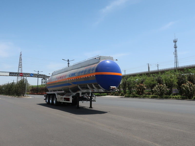 Isolatie 45,5m3 3 Assen Brandbare vloeistofhalve aanhangwagen voor vloeistoftransportvoertuigen