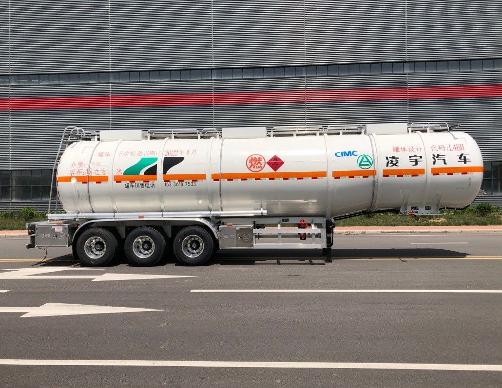 Staal CIMC LINYU 48000 liter brandstoftrailer voor het efficiënt vervoeren van ruwe olie