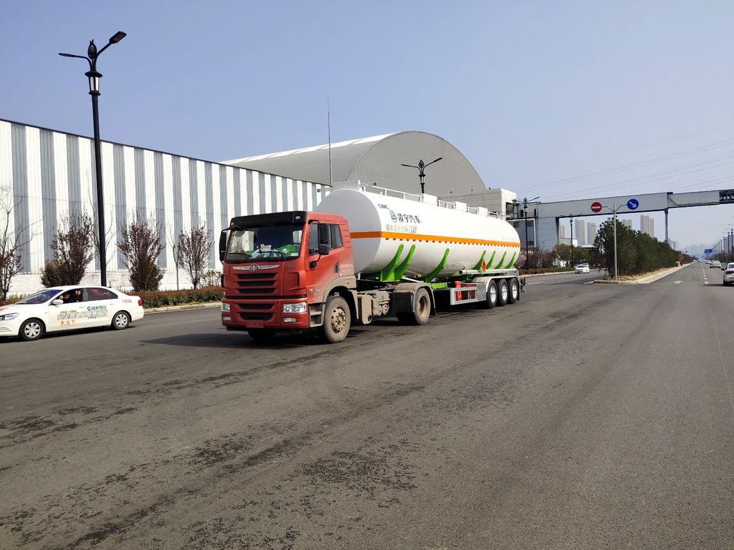 CIMC brandstoftank Ruwe palmolie 3-assige kookolie-tanker Halve aanhanger met legeringstank