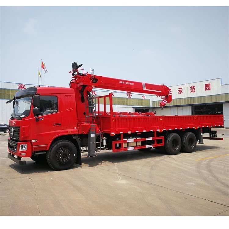 8 ton mini truck gemonteerde kraan met 4m * 4 boom arm en Eaton hydraulische pomp