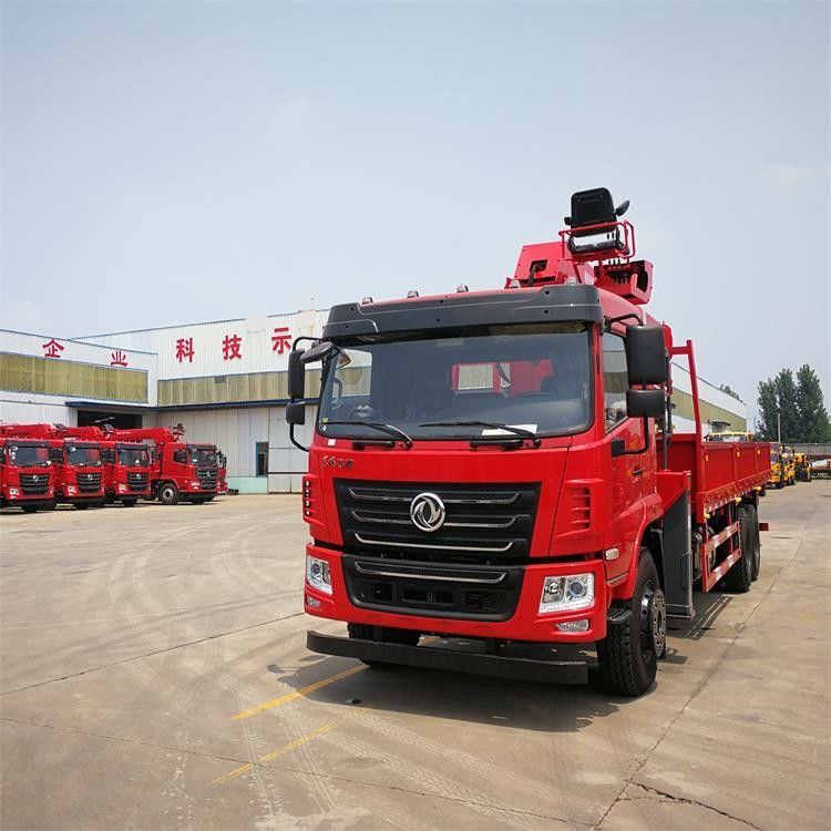 8 ton mini truck gemonteerde kraan met 4m * 4 boom arm en Eaton hydraulische pomp
