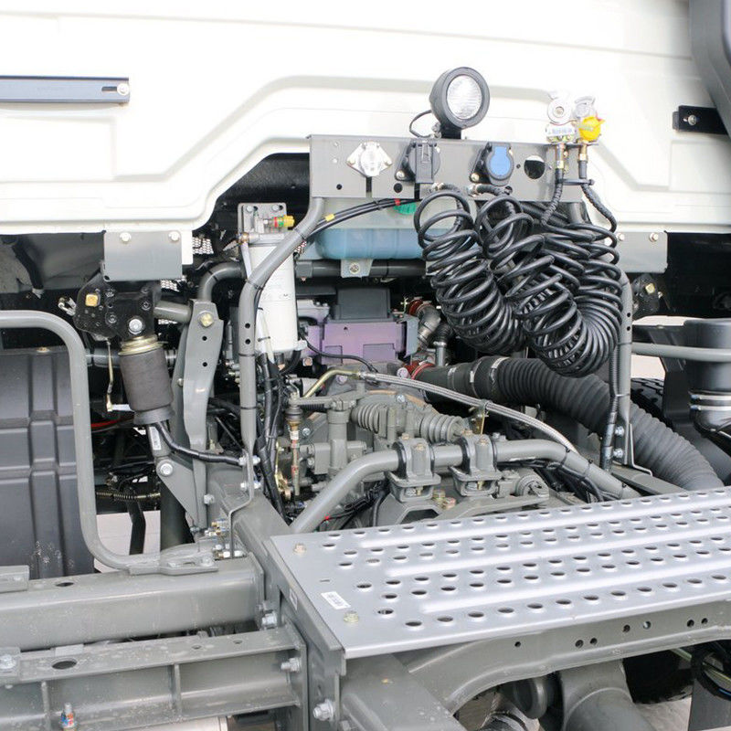 Hoogwaardige SINOTRUK HOHAN J5G 4x2 6 wielen trekkerstruck met Euro 5 emissienorm
