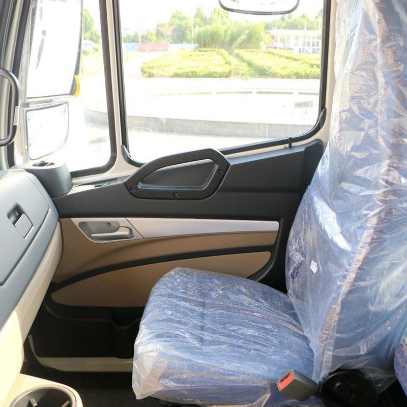 Hoogwaardige SINOTRUK HOHAN J5G 4x2 6 wielen trekkerstruck met Euro 5 emissienorm