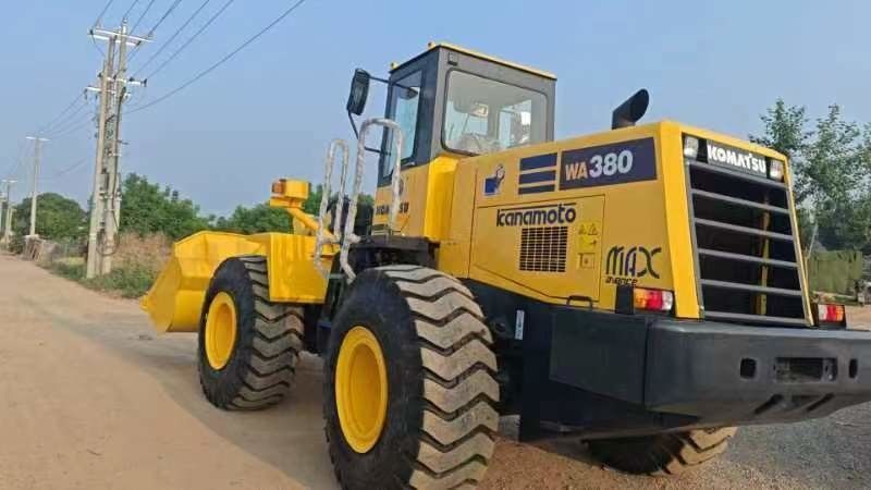 Voorlader met 4 ton nominale lading en 4,78 m lengte Gebruikte originele 380-3 Komatsu-lader