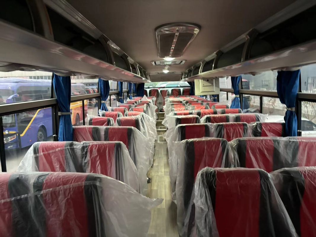 Gebruikte 12 meter diesel coach bus met voormotor en airconditioning in warm promotie