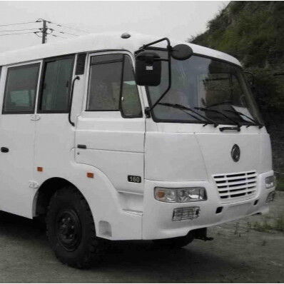 Dongfeng EQ6840PT 6x6 Luxury Off Road Bus Lengte 8380mm Voor / Achteroverhang 1290/2790mm