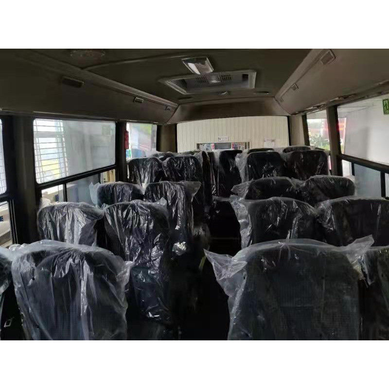 7.5 meter voormotor 29 zitplaatsen 4X4 Dongfeng Off-Road Coach Bus voor Standards Market