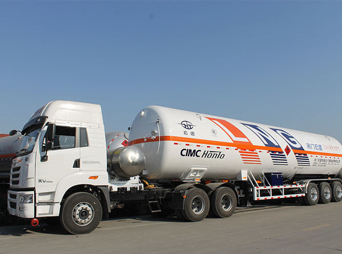 2.1 MPa Hydrotestdruk CIMC LINYU Howo Chassis 8*4 Gastransporter Tank Halve aanhanger