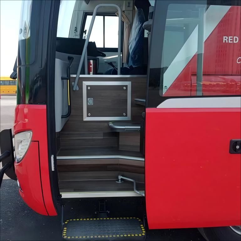 Yutong 12meter 6126D Coach Bus Nieuwe Passagiersbus LHD Drive Type