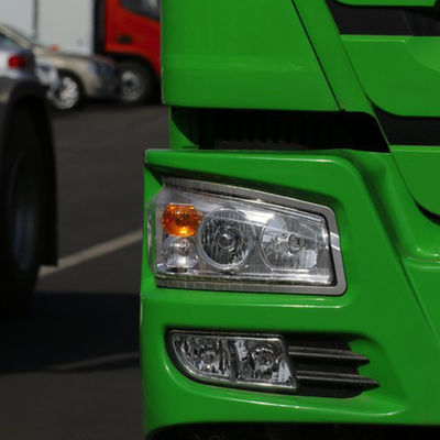 10 wielen Howo Dump Truck gebruikt met SINOTRUK chassis en 2 achterste schakels