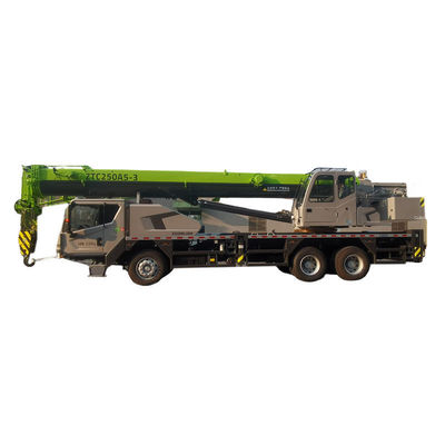 25 ton mobiele kraan Zoomlion vrachtwagenkraan in goede staat met 2001-4000 werkuren