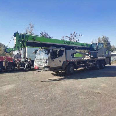 Heavy-Duty Construction ZTC250 25 ton gebruikte vrachtwagenkraan met motor van Zoomlion