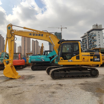 20 ton Komatsu PC 200 Japan Gebruikte graafmachine met en 3.1/4.2/5.5km/h loopsnelheid