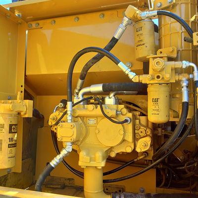 2020 Cat 320D2L gebruikte graafmachine in Dubai met goede prestaties en lage werktijden