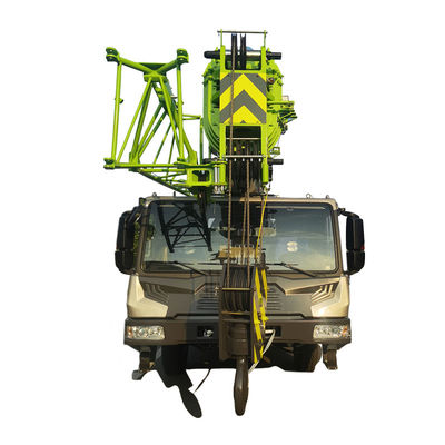 Zoomlion Gebruikte kraan met 41 meter hefhoogte en 25 ton hefvermogen