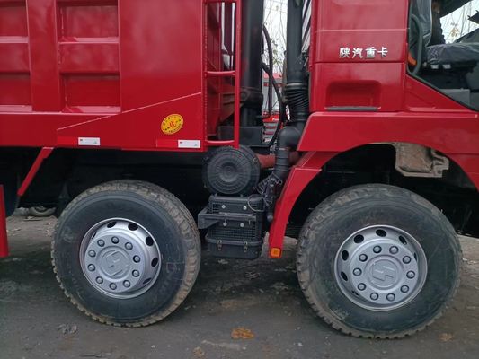 Shacman F3000 8x4 tippertruck met vrachttank afmetingen 7600 x 2300 x 1500 mm