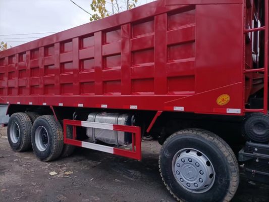 Shacman F3000 8x4 tippertruck met vrachttank afmetingen 7600 x 2300 x 1500 mm