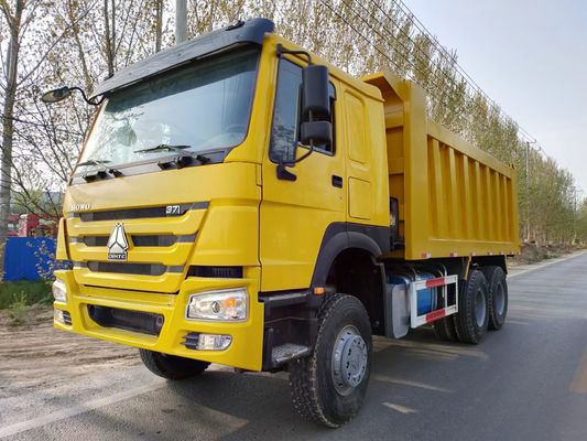 Gebruikte HOWO 6x4 Tipper Truck Dump Truck met 6 cilinders en 126000kg curbgewicht