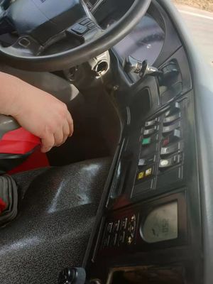 Handmatig raam SINO TRUCK 12 wielen LHD 50tons tweedehands 8x4 Gebruikte HOWO tipper dump truck