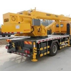 Chinese gebruikte vrachtwagenkraan 10 ton vrachtwagenkraan met hydraulische klep