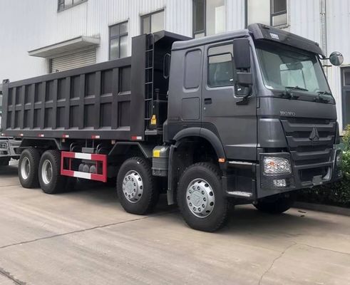 Gebruikt Howo 8x4 12 Wheeler 24 30 kubieke meter 35 ton 40 ton Tipper Truck Dumper Diesel Voor transport van zandsteen