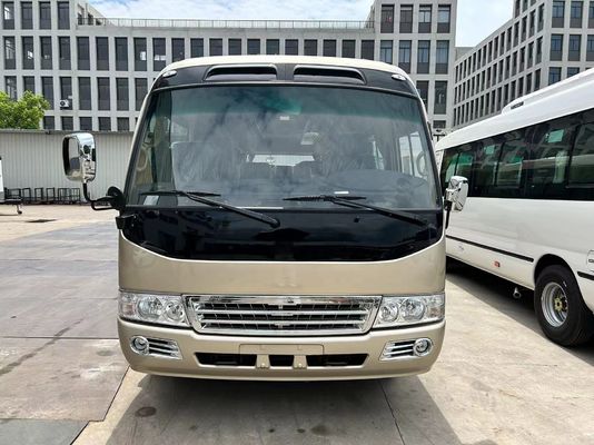 30 Passagiers Luxe Links Minibus met 18/17 aankomst- en vertrekhoek