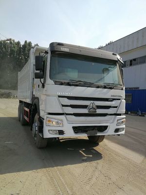 Segment Zware vrachtwagens SINOTRUCK HOWO 6x4 dumper truck en op verzoek van de klant