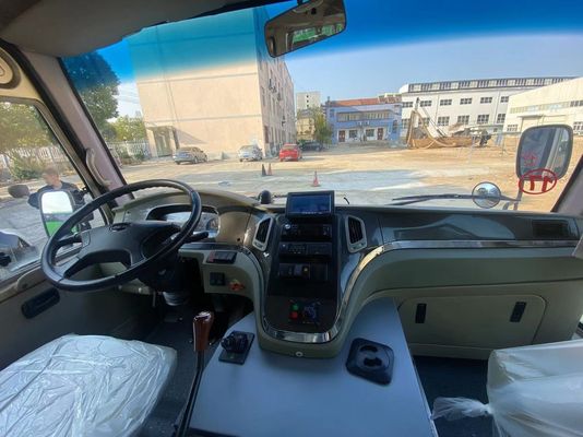 30 zitplaatsen 4 * 2 Toyota Coaster Bus G.V.W 7400kg gebruikt voor uw passagiersvervoer