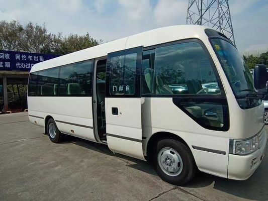30 passagiers Toyota Coaster Bus met handgeschakelde transmissie en 4L motorcapaciteit
