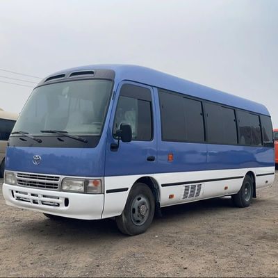 Links stuur handgeschakeld type Toyota Coaster Bus Diesel Gebruikte bus met 30 plaatsen