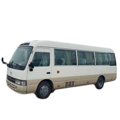 Luxe gebruikte Toyota Coaster 30 zitplaatsen dieselbus voor Euro 3 emissie standaard