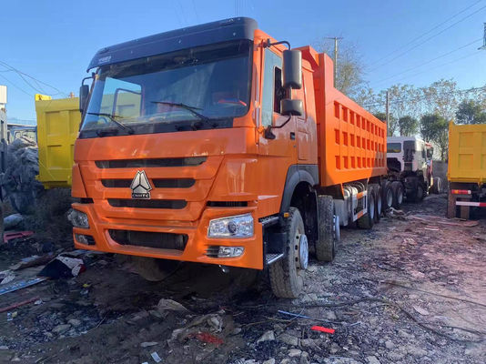 16 bandennummer LHD SINO Gebruikte dumper HOWO 8X4 Zware ophangwagen met HW versnellingsbak